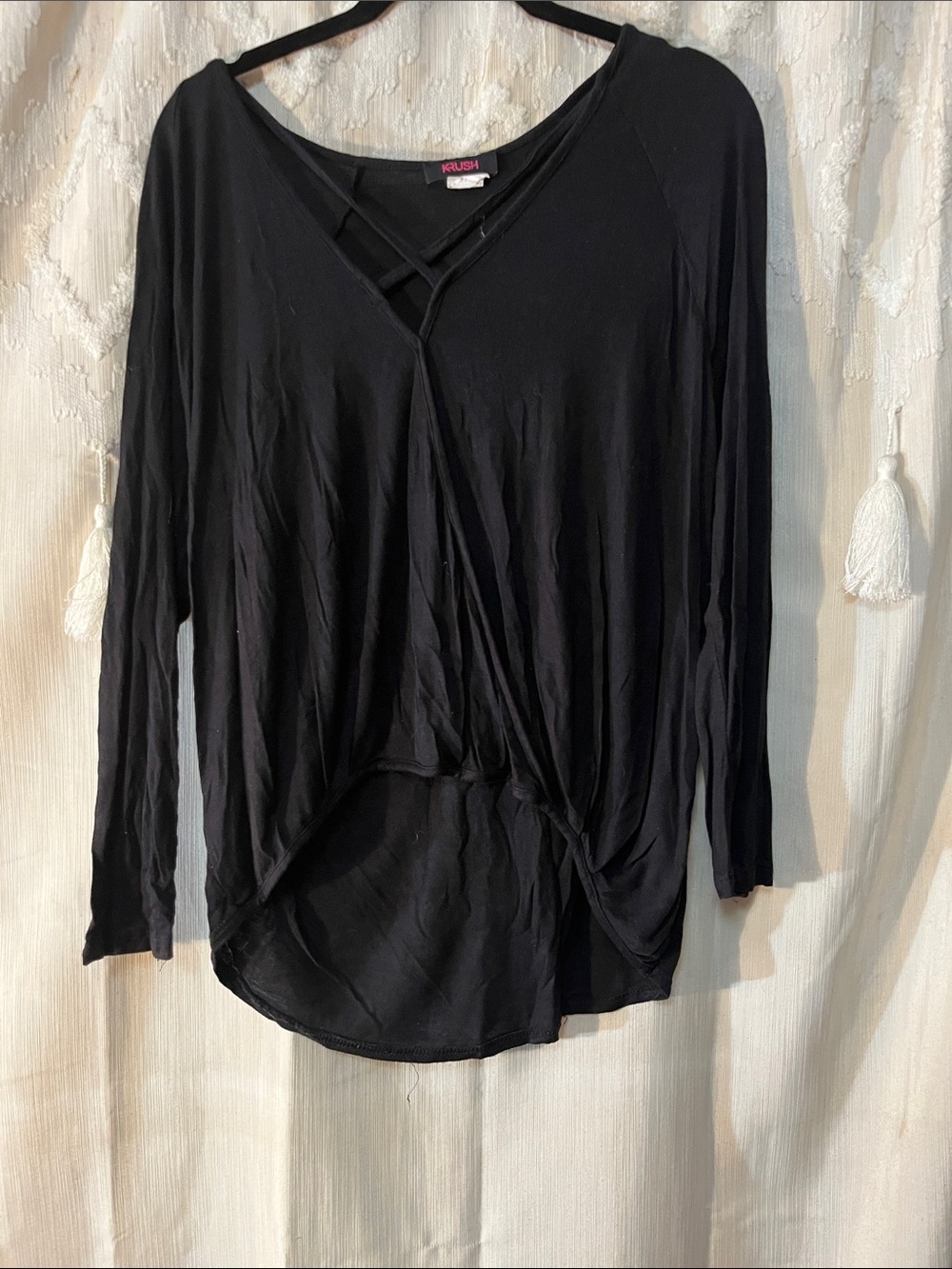 Vigoss Black Long-Sleeve Crisscross Knot Front Top